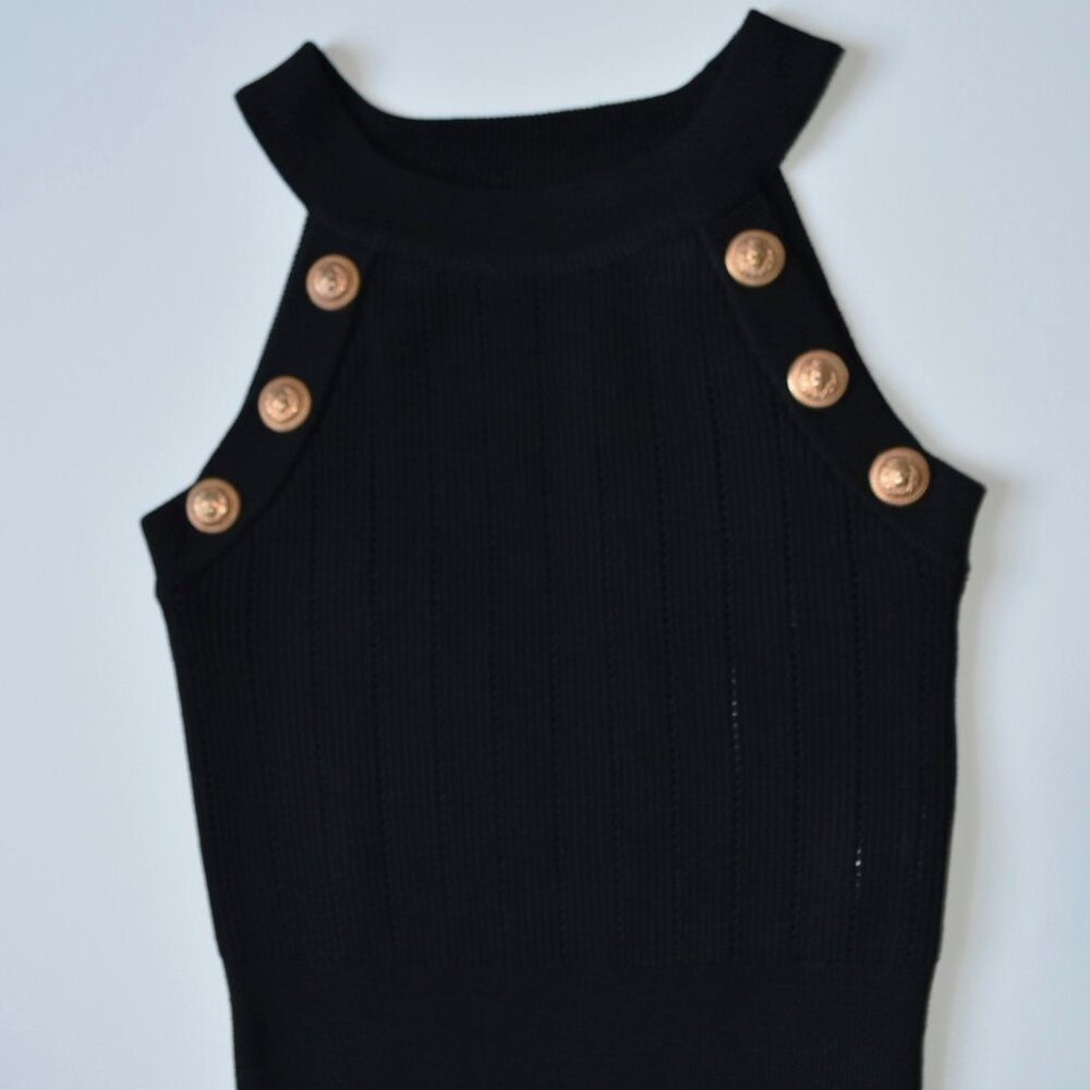 Front Detail Crop Top - Picture 3 of 3